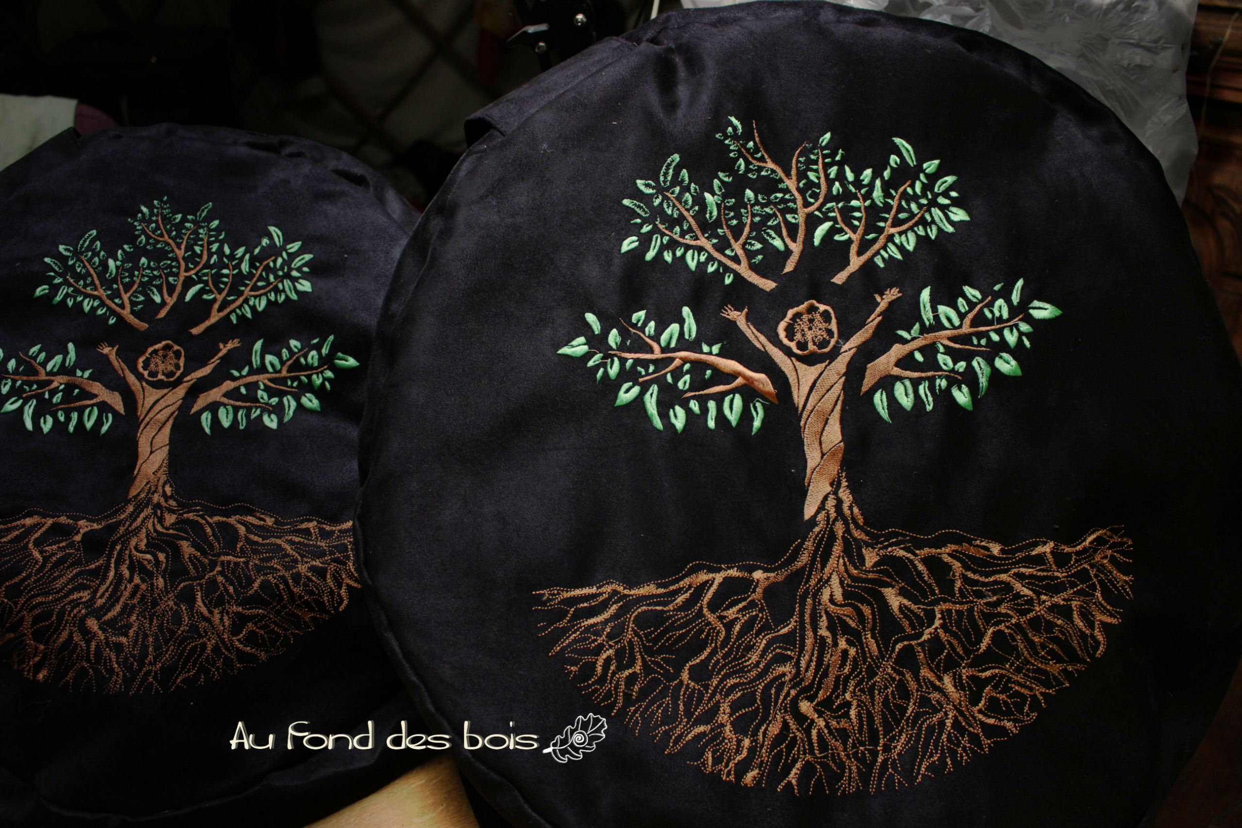 sac pour tambour chamanique avec broderie 2 arbres alicia